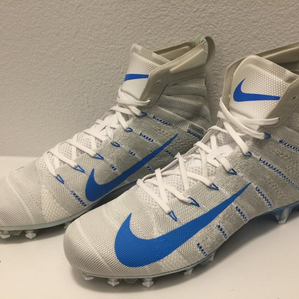 Nike Vapor Untouchable 3 Elite Football Cleats
